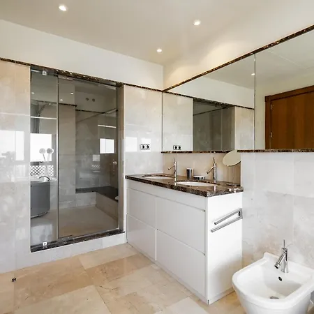 Luxury Modern 5br - Infinity Pool & Panoramic Sea Views Villa Benahavís