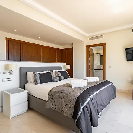 Villa Luxury Modern 5br - Infinity Pool & Panoramic Sea Views Benahavís