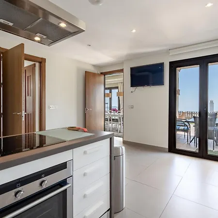 Villa Luxury Modern 5br - Infinity Pool & Panoramic Sea Views *